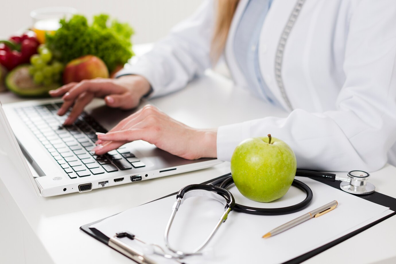 APP-posgrados-anahuac-puebla-diplomado-en-nutricion-clinica