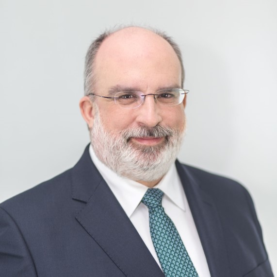 DR. ENRIQUE CABELLO PARDO