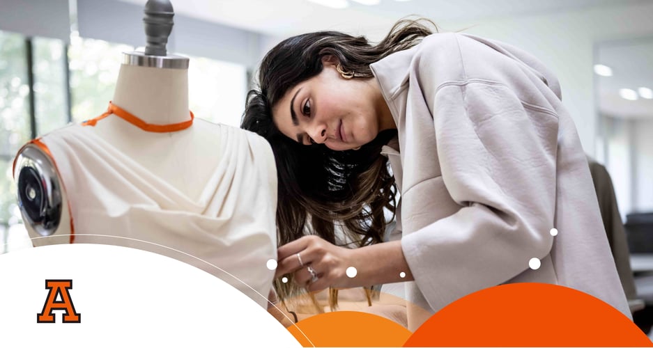 alumna de diseño de moda de la anahuac puebla 