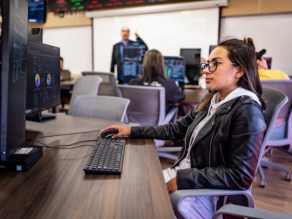 estudiante de la anahuac puebla aprendiendo online