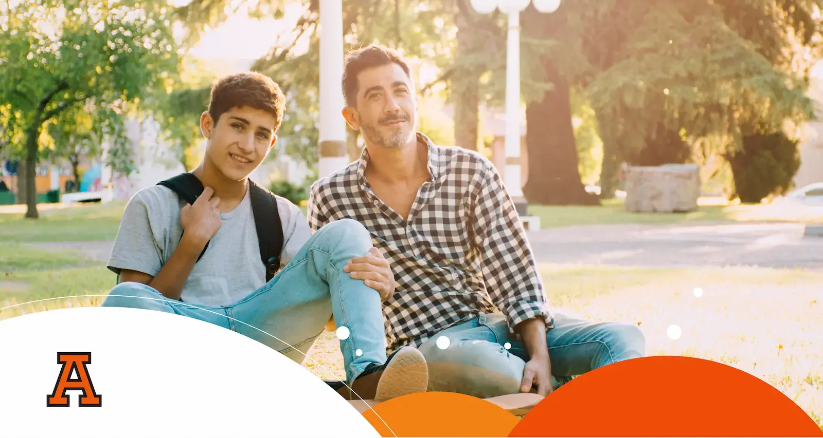 papá e hijo en la universidad