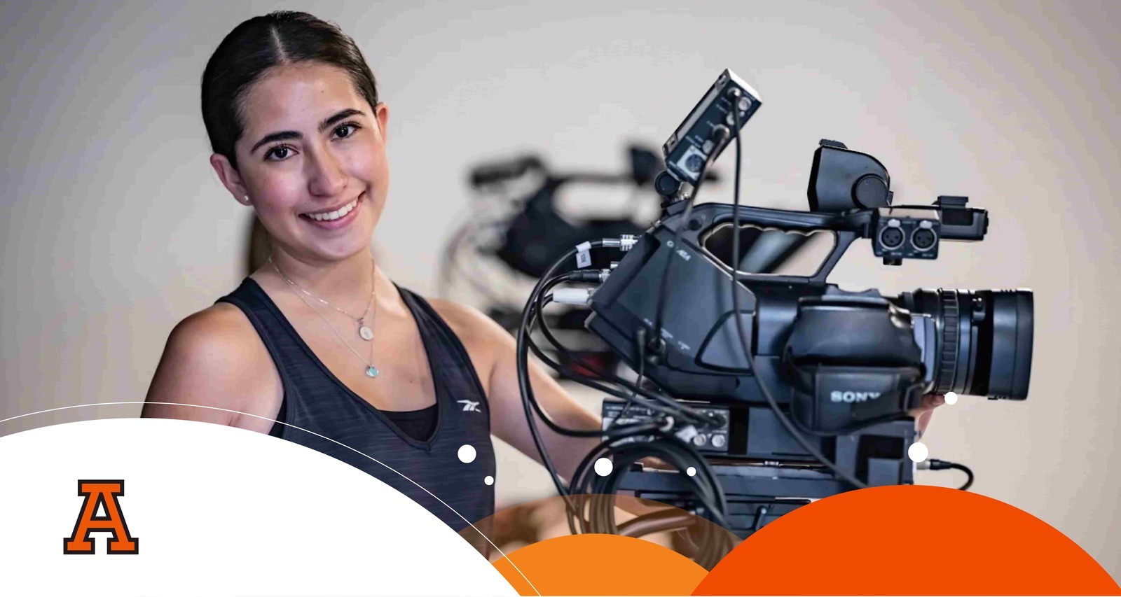 alumna de comunicacion de la anahuac puebla 