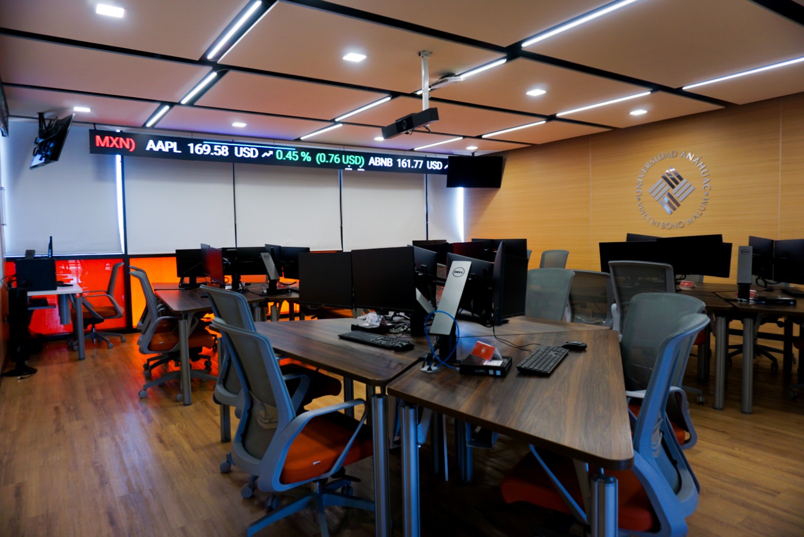 Trade Room