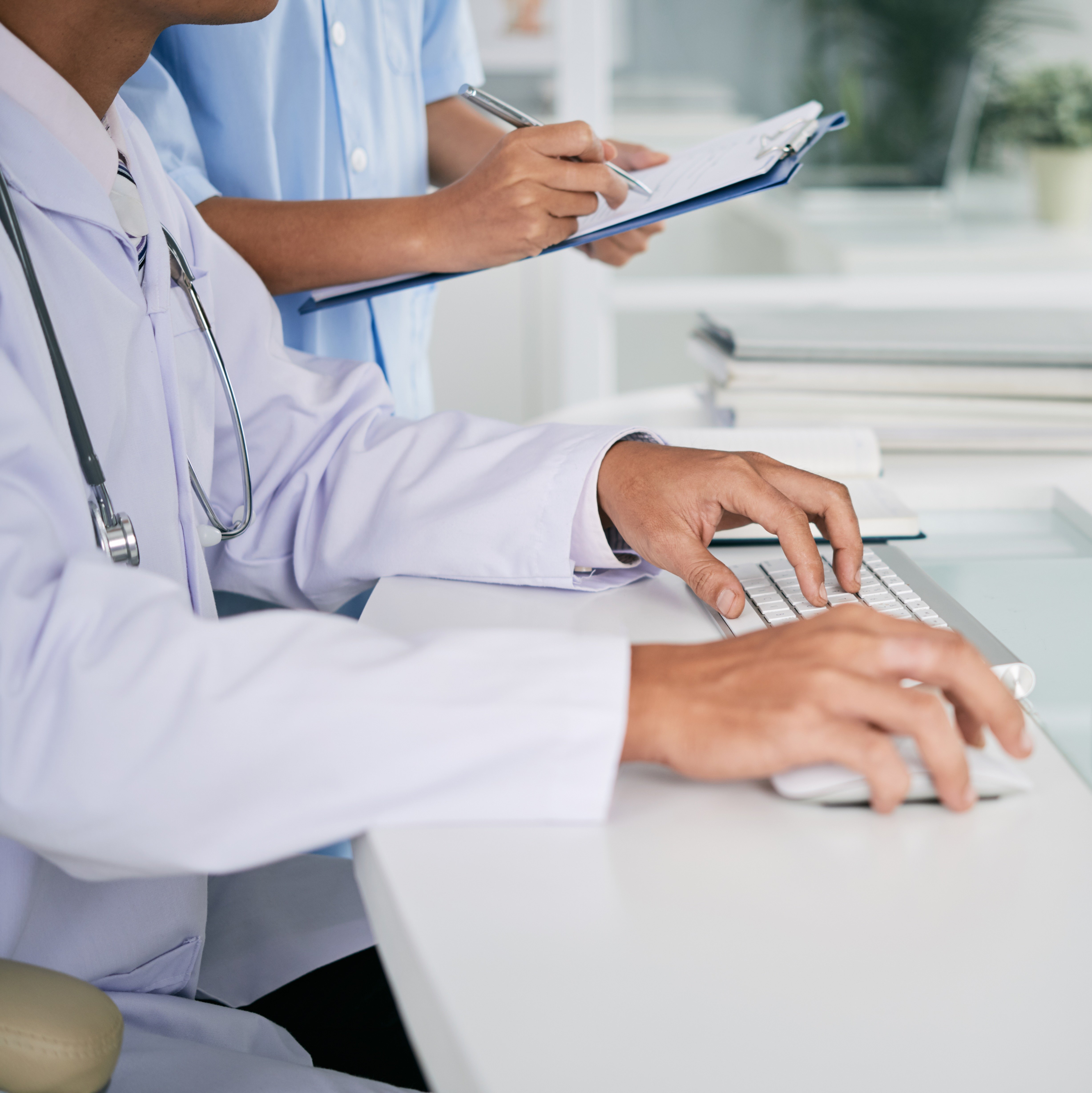 doctor-working-computer